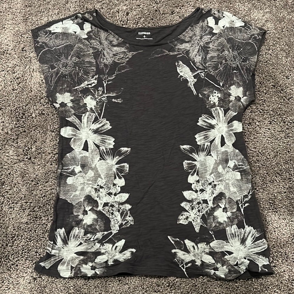 Express floral grey shirt